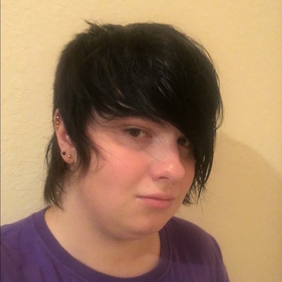 Meet your Posher, Dylan - Picture 1 of 1